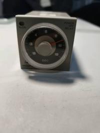 OMRON H3CR-H8L