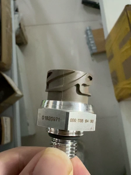 MTU Temperature Sensor Model 01820871 902040/1