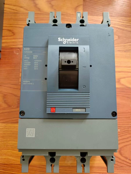 Schneider Electric EZD400E 3P400A 1 Marine Spare Part