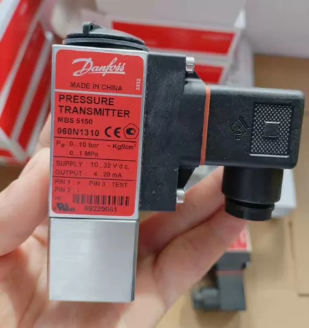 Danfoss Pressure Sensor 060N1310