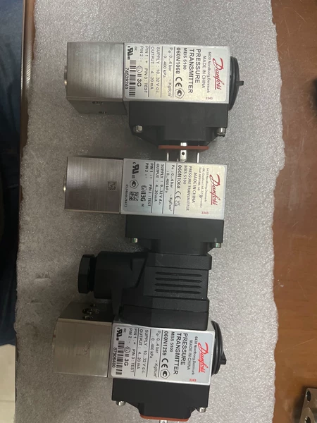 16 Danfoss Pressure Sensor