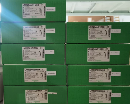 Schneider Electric 28 Servo Drive 100W LXM28AU01M3X