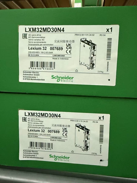 LXM32CD12N4 LXM32CD18N4 LXM32C Marine Spare Part