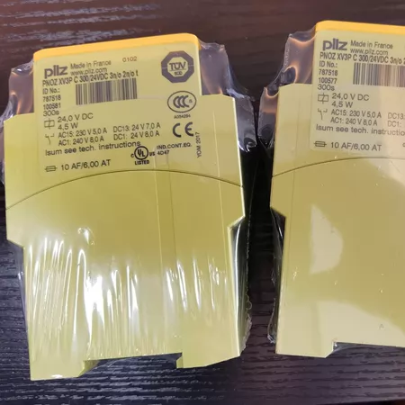 PILZ Safety Relay PNOZ XV3P C 300/2