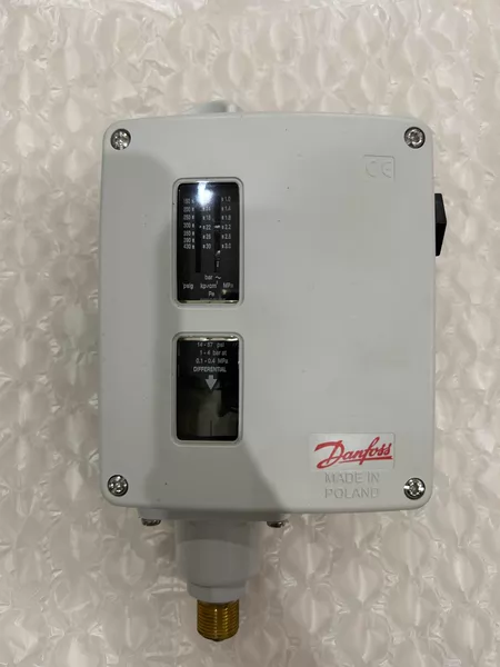 Danfoss Pressure Switch Model RT117