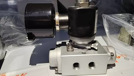 KANEKO M15G-8-D12PG-TF Solenoid Valve