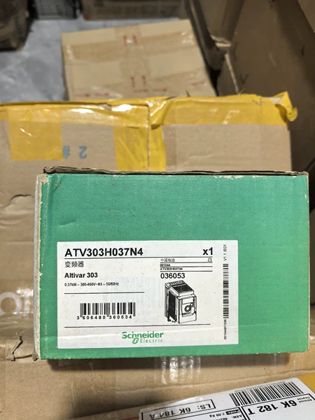 ATV303H037N4 Schneider Electric Frequency Converter 0.3