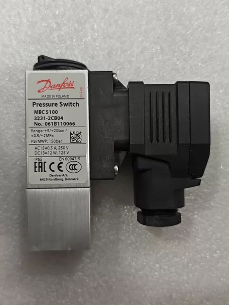 061B110066 Danfoss Pressure Switch