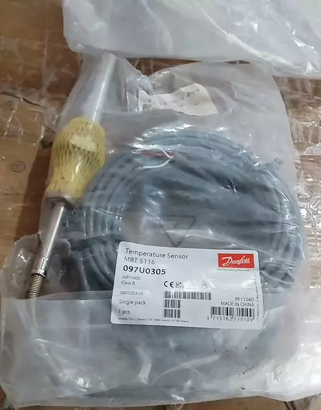 Danfoss Temperature Sensor MBT5116 097U0305 Pt100