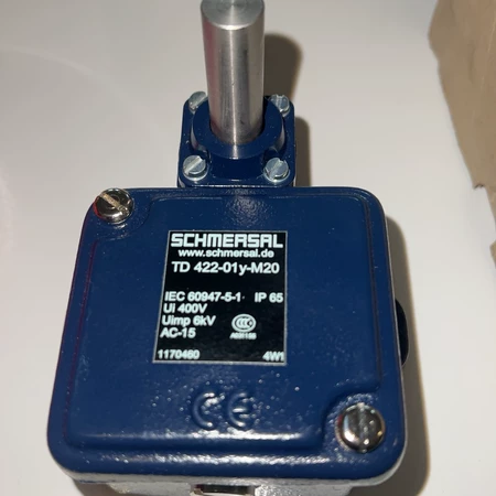 Switch TD422-01y-M20