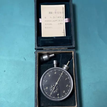 HZ-2 Tachometer 1970