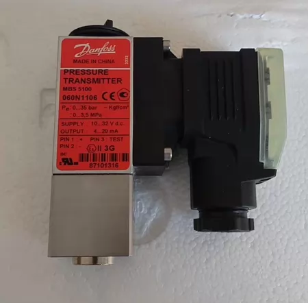 Danfoss Pressure Sensor 060N1106