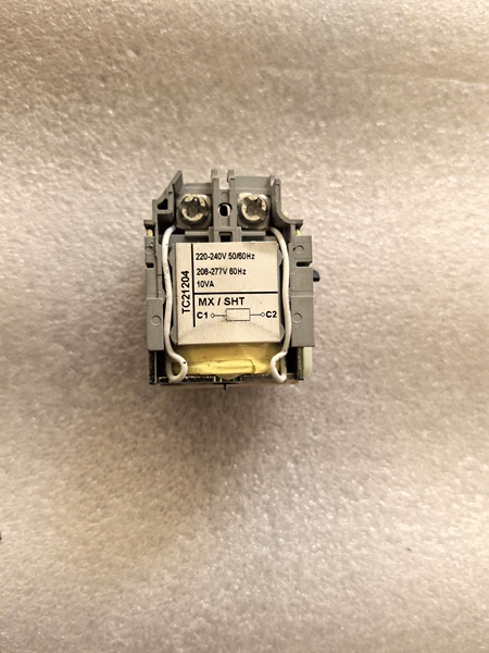 Schneider Electric Switch MX/SHT Switch 12