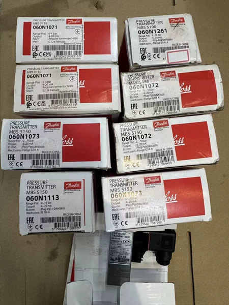Danfoss Pressure Sensor Model MBS5150 Model
