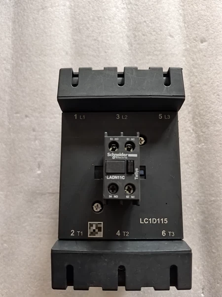 Schneider Electric LC1D115M7C Voltage 220V Marine Spare Part