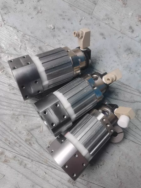 NEUBERG Motor Model R0191156