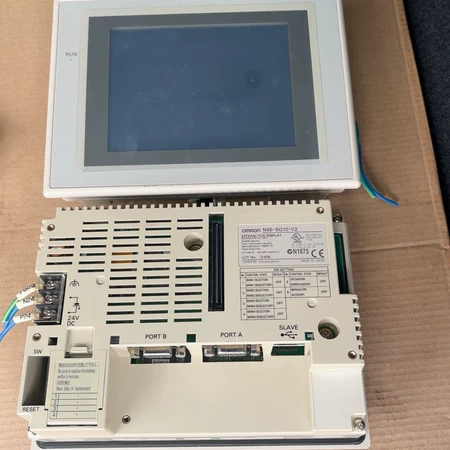 Omron NS5-SQ10-V2 Touchscreen