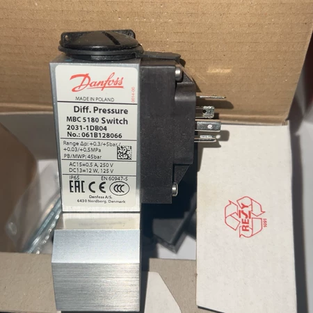 Danfoss MBC 5180 Pressure Switch ! Model