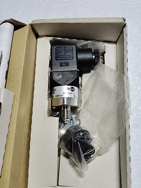 tecsis Pressure Sensor P3297B081001