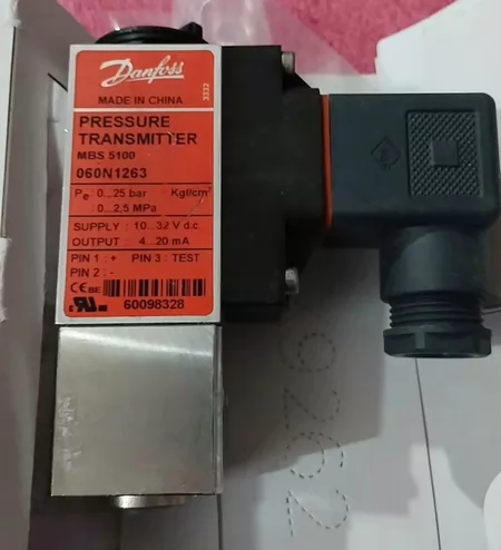 Danfoss Pressure Sensor 060N1263