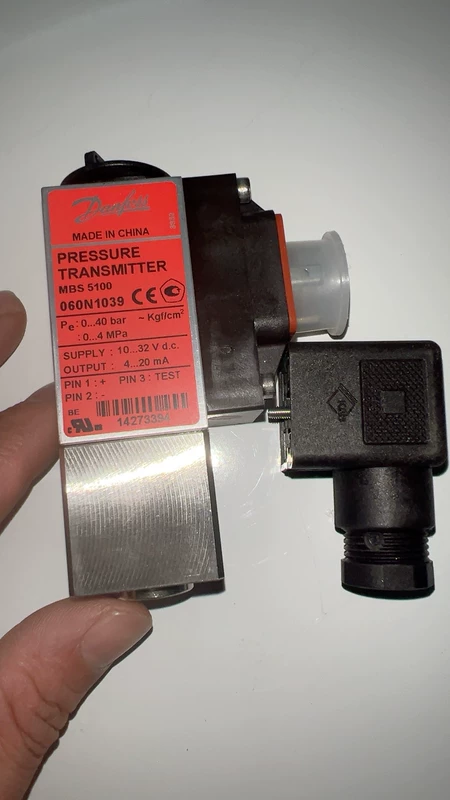 Danfoss Pressure Switch Danfoss MBC5100 06N1039
