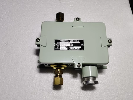 SAGINOMIYA YNS-C102WK Pressure Controller