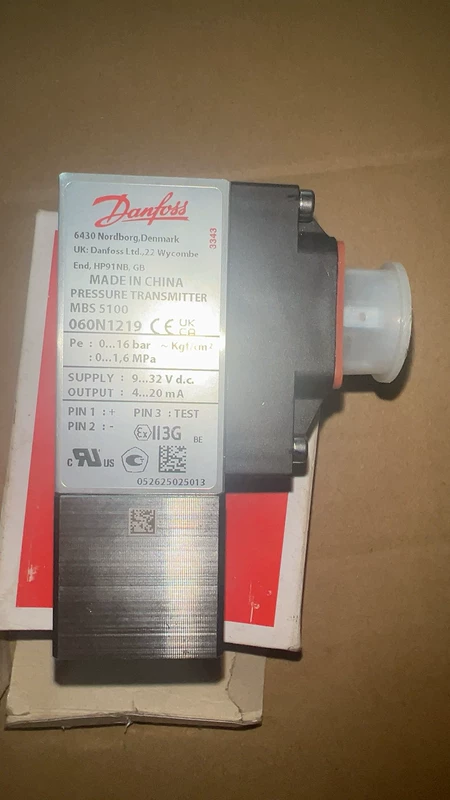 Danfoss MBS5100 Pressure Sensor Model 060N1