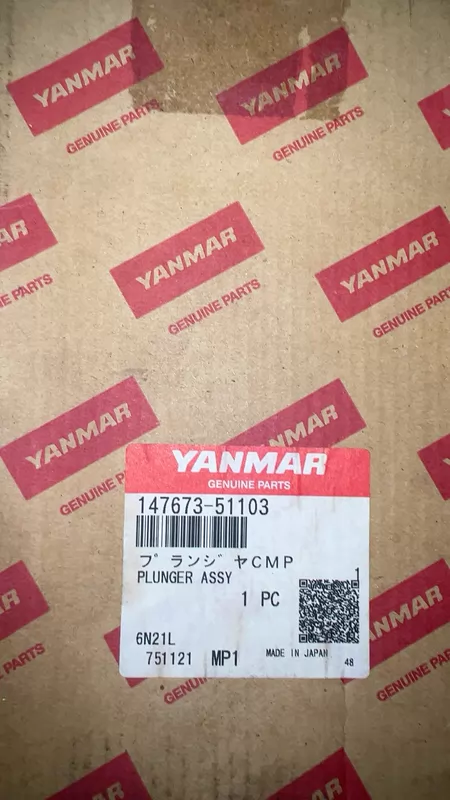 YANMAR YANMAR Model 147673-51103 Pump Motor Marine Spare Part
