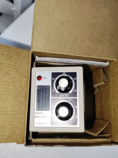 OMRON SDV-FM6 Voltage Sensor AC10