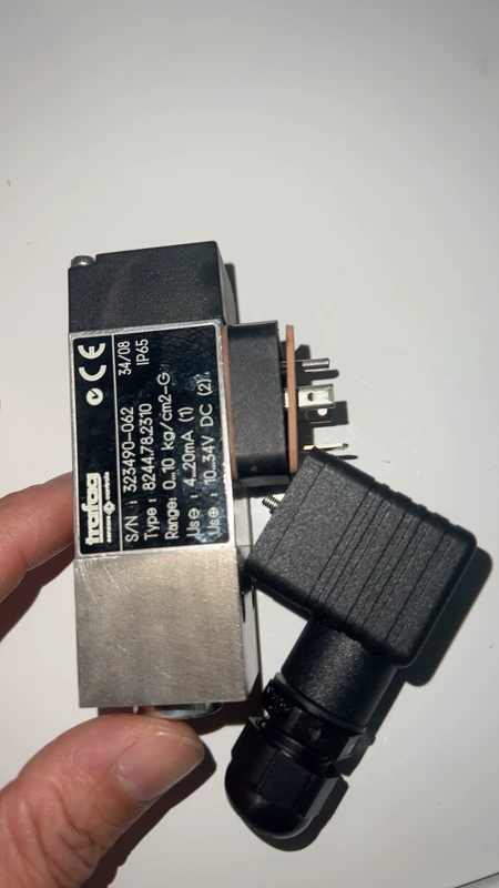 Trafag Pressure Sensor 8244.78.2310