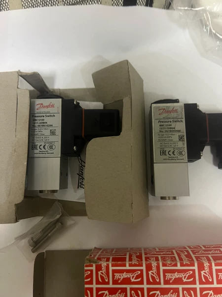 Danfoss Pressure Switch MBC5100 1411-2DB04 121