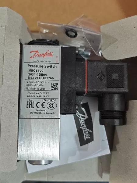 Brand :Danfoss 061B101766 Electrical Automation Marine Spare Part