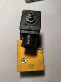 PARKER 483510S6 XS03XS6 F 341L9534Z0621A (2 1 ）