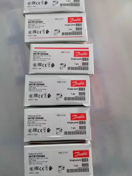 Danfoss Pressure Switch MBC5100 Model 061B100466