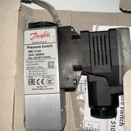 Danfoss Pressure Switch 'MBC5100 061B110556