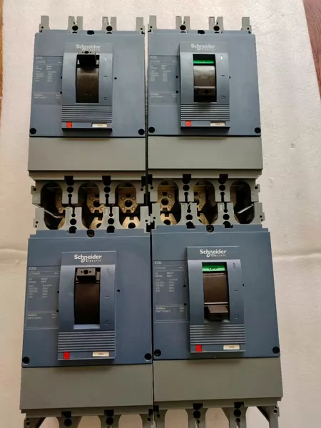 Schneider Electric EZD400E 3P320A 4 Marine Spare Part