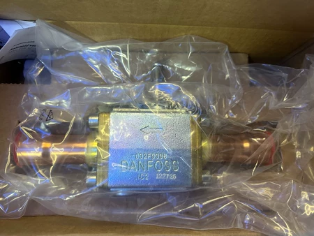 Danfoss Solenoid Valve EVR32 NC 032L1106