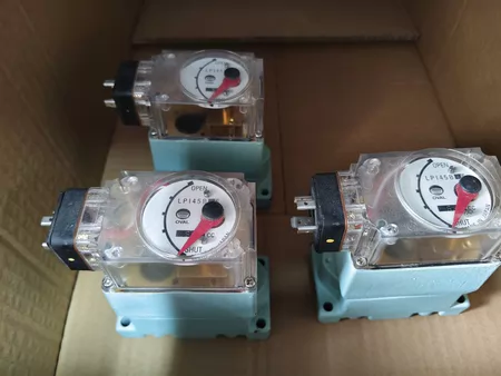 OVAL Valve LPI45B10 Model LPI45B10