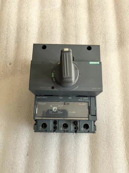 Siemens 3VA1 3VA1225-6EE32-0AA0 Marine Spare Part