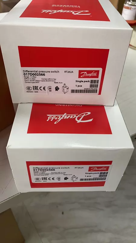 017D002566 Danfoss Pressure Switch RT262A