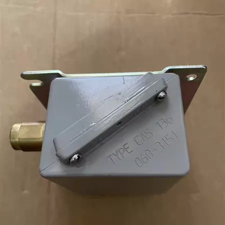 Pressure Switch CAS136