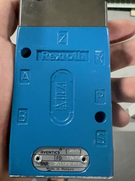 Rexroth Solenoid Valve Model 3631290000