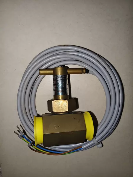 Henke-Sass DW-R Switch Model DN2