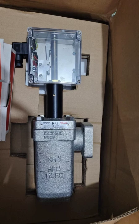 Danfoss Level Switch AKS38/148H3194/1