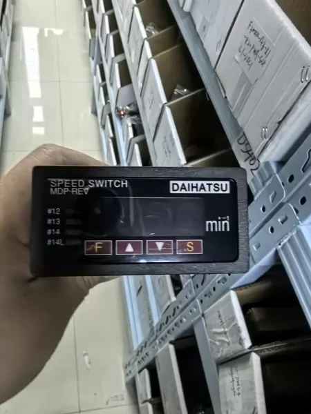DAIHATSU Switch MDP-REVD 2