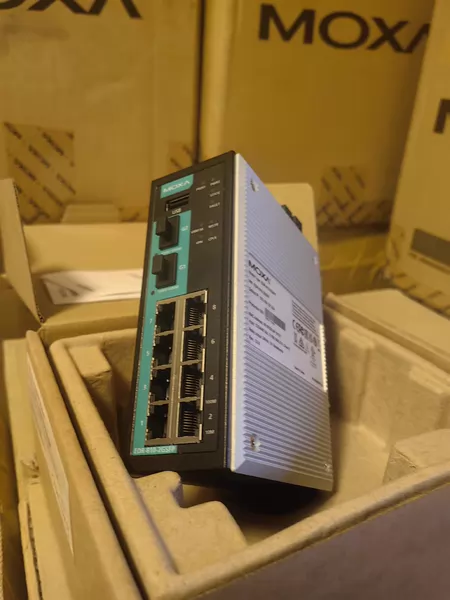 EDR-810-2GSFP MOXA 8 Marine Spare Part