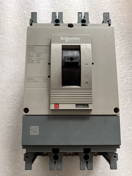 Schneider Electric Switch NSC400K 3P350A 1