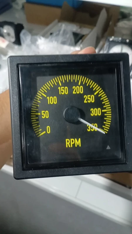 DEIF XL96 Tachometer