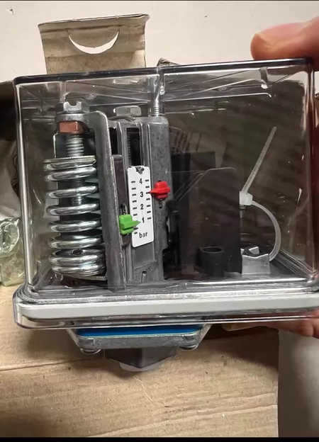 /Tival Pressure Controller +FF4-4DAH