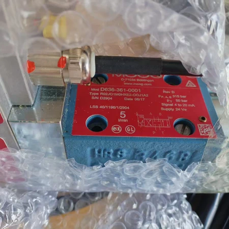 MOOG Servo Valve D636-361-0001
